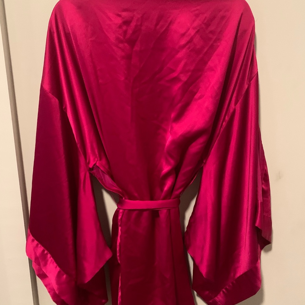 Victoria Secret Robe - Picture 2 of 6